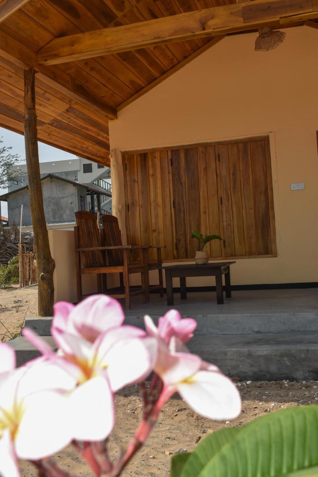 Salty Alchemy Apartment Arugam Bay Exterior photo